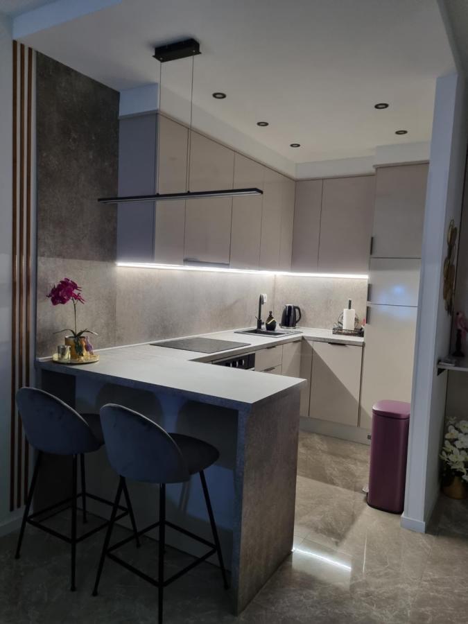 Apartment "50 Shades" With Balcony And Free Parking In The Garage Задар Екстериор снимка
