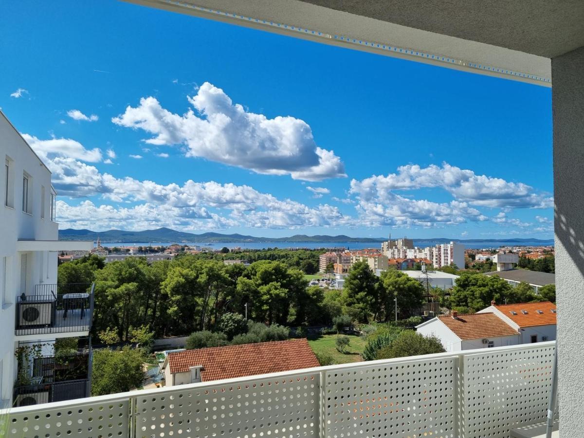 Apartment "50 Shades" With Balcony And Free Parking In The Garage Задар Екстериор снимка