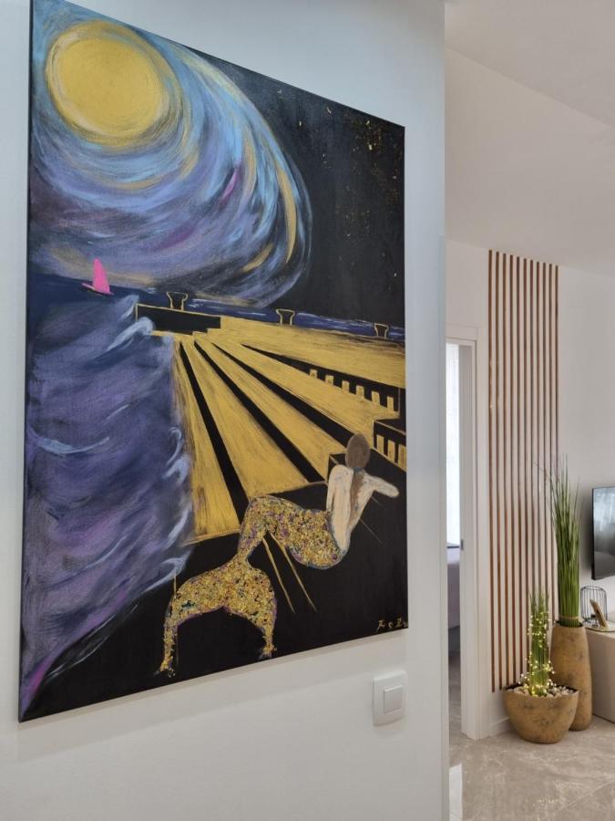 Apartment "50 Shades" With Balcony And Free Parking In The Garage Задар Екстериор снимка